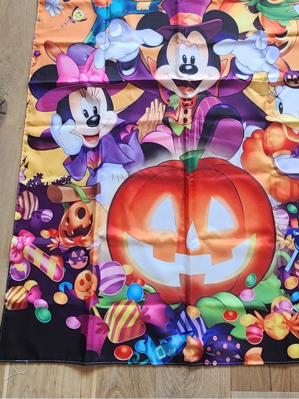 Disney Outdoor Halloween Flag - Picture 2 of 6